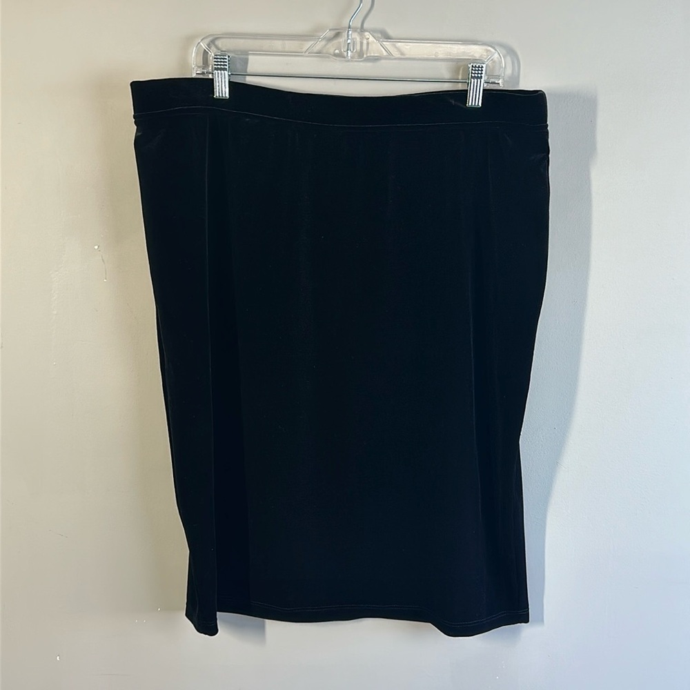 NWT Chico’s Travelers Black Velvet Skirt Size 3(XL)